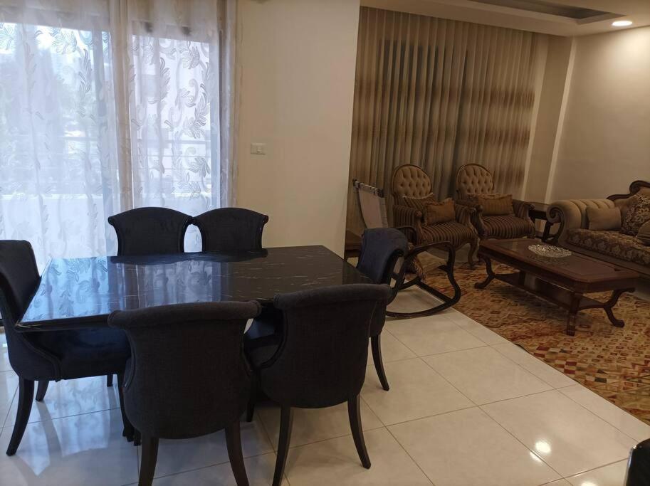 Comfortable Apartment In Irbid Exterior photo